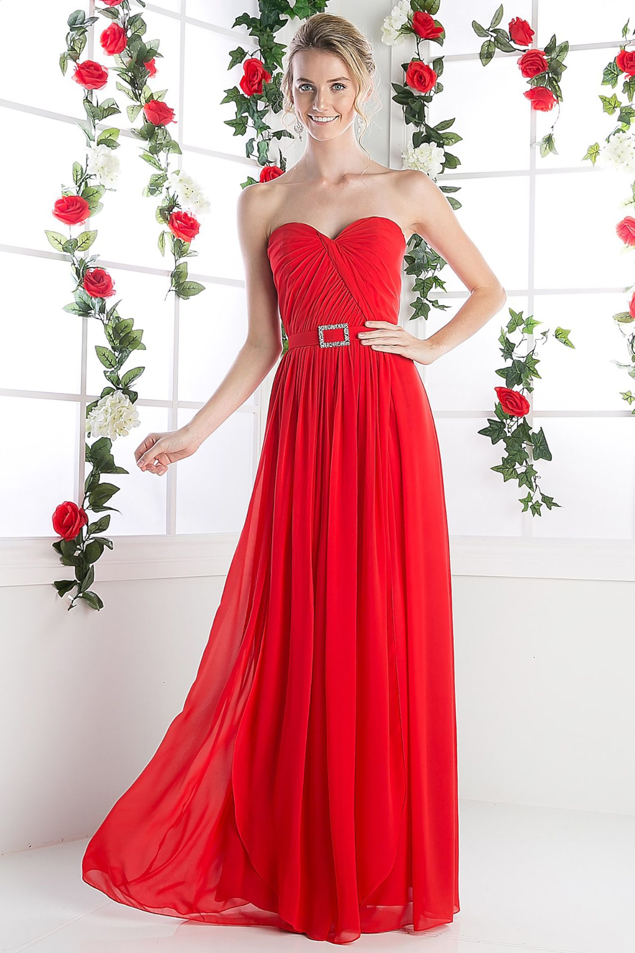 Strapless Sweetheart Necklin Dress