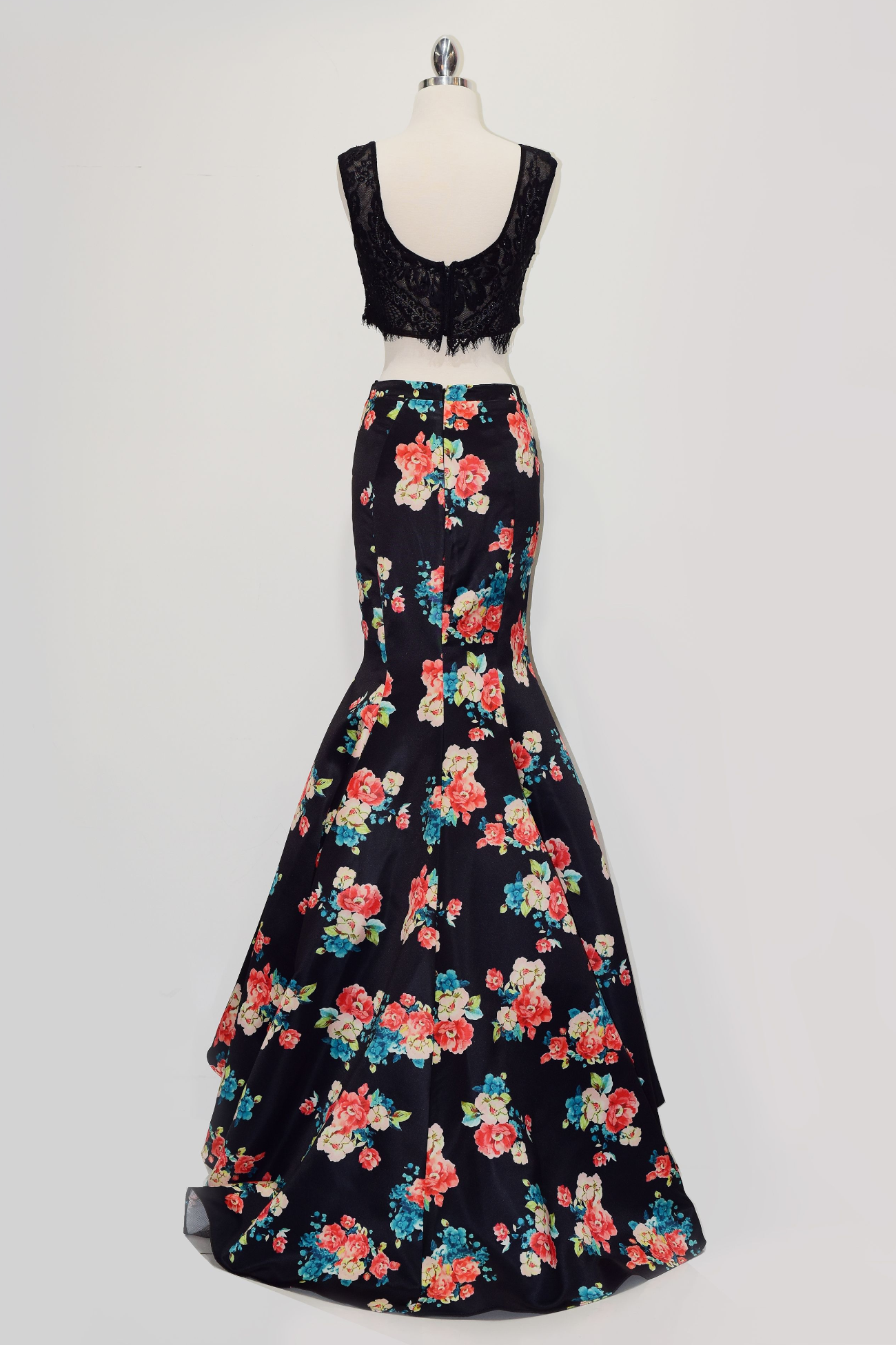 Two-Pieces Dress with Floral Print Skirt