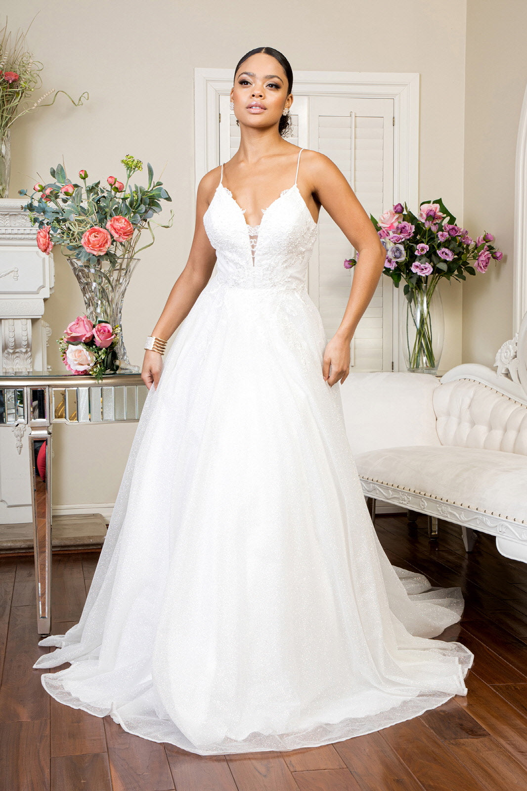 Embroidered Bodice Sweethearted Glitter Mesh Wedding Gown