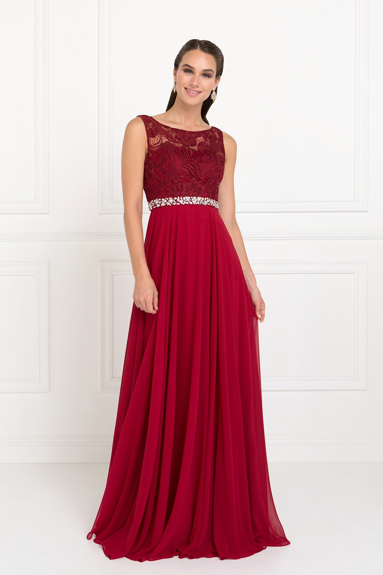 Lace Top Chiffon Long Dress Accented by Jewels on the Waist