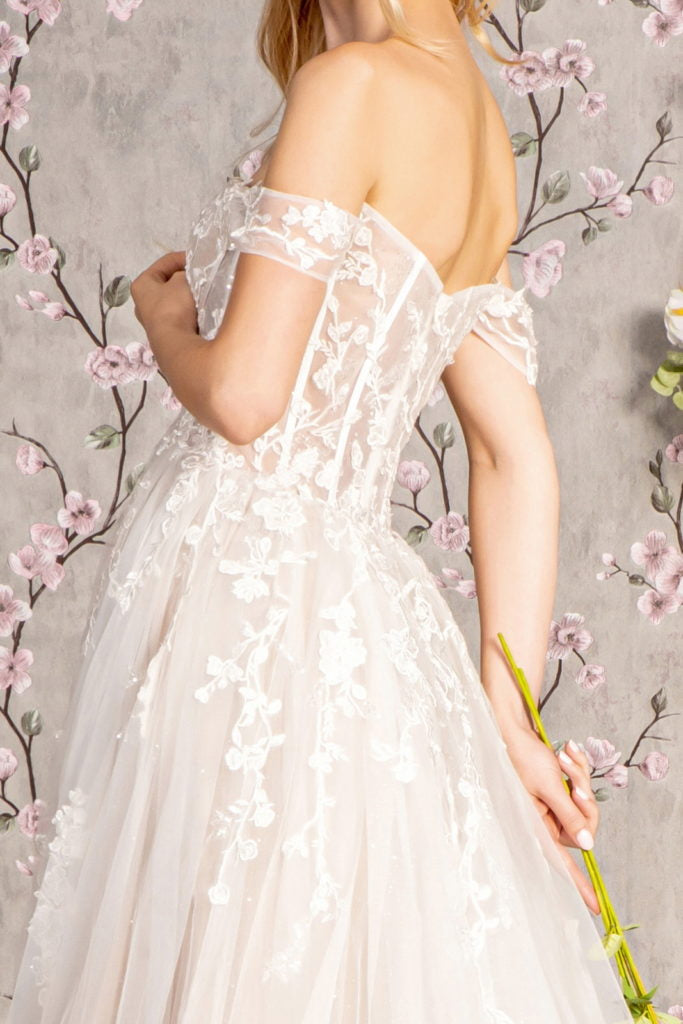 Floral Embroidery Sheer Bodice Off Shoulder Mesh A-line Wedding Gown