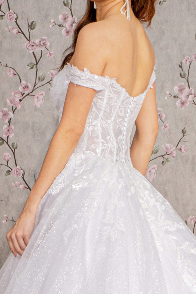 Embroidery Sheer Bodice Off Shoulder Mesh A-line Wedding Gown