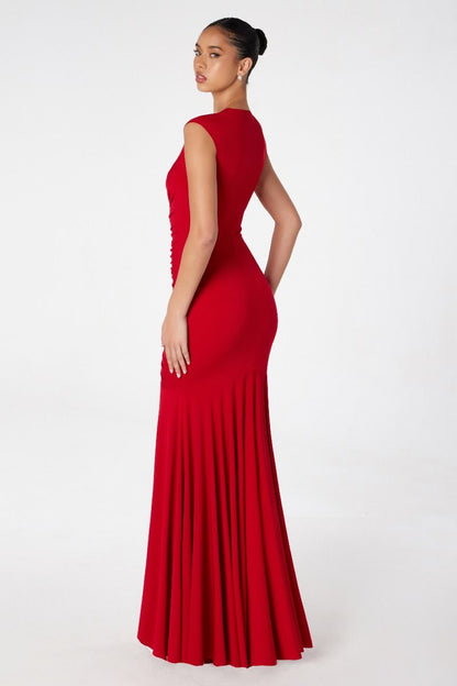 Mermaid dress V-neckline covered back